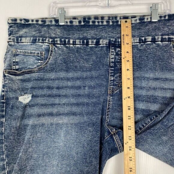 One5One Women's Stretch Denim Shorts Size 3X Blue Pockets Pull On - Picture 7 of 9